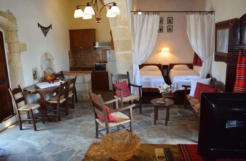 Anna'S Stone House Villa Megala Chorafia Exterior photo