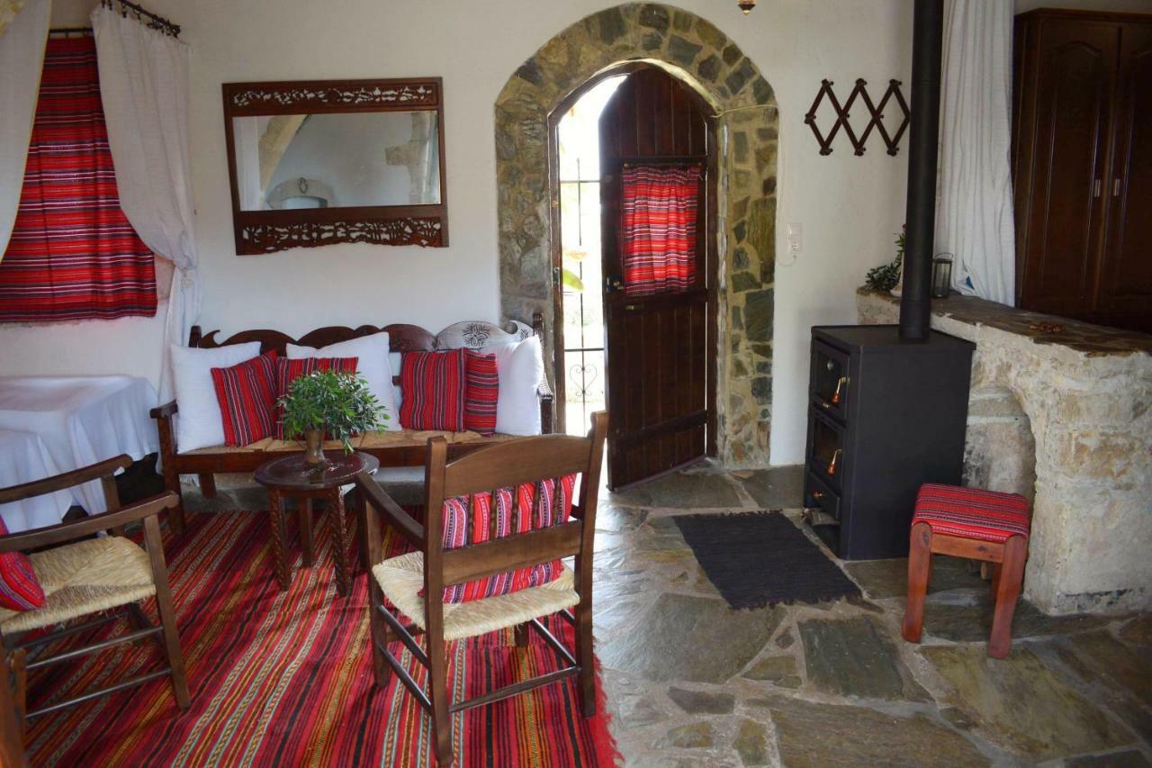 Anna'S Stone House Villa Megala Chorafia Exterior photo