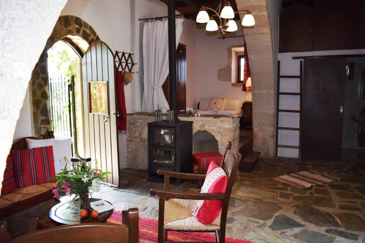 Anna'S Stone House Villa Megala Chorafia Exterior photo